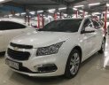 Chevrolet Cruze 2017 - Cần bán xe Chevrolet Cruze đời 2017, màu trắng số tự động