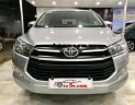 Toyota Innova 2.0E 2016 - Cần bán gấp Toyota Innova 2.0E năm 2016, màu bạc 