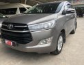 Toyota Innova 2.0E 2017 - Cần bán Toyota Innova 2.0E đời 2017, màu nâu số sàn