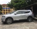 Nissan X trail 2.0SL 2016 - Cần bán xe Nissan X trail 2.0SL sản xuất 2016, màu bạc chính chủ, giá 826tr