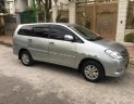 Toyota Innova 2.0G 2011 - Cần bán Toyota Innova 2.0G đời 2011, màu bạc, xe gia đình