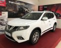 Nissan X trail 4WD 2.5 CVT V-series  2018 - Cần bán xe Nissan X trail 4WD 2.5 CVT V-series năm 2018, màu trắng giao ngay tặng thẻ dịch vụ trị giá 30 triệu đồng