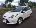 Ford Fiesta 2011 - Chính chủ bán lại xe Ford Fiesta sản xuất 2011, màu trắng