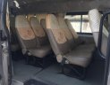 Ford Transit Medium 2016 - Đổi xe cần bán Ford Transit 2016, số sàn, máy dầu, màu hồng phấn