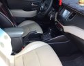 Kia Rondo 2016 - Cần bán xe Kia Rondo sản xuất năm 2016, màu xanh lam, 586 triệu còn thương lượng