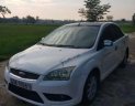 Ford Focus 2009 - Bán Ford Focus sản xuất 2009, màu trắng