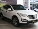 Hyundai Santa Fe 2.4AT 4WD 2015 - Bán xe Hyundai Santa Fe 2.4AT 4WD sản xuất 2015, màu trắng