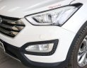 Hyundai Santa Fe 2.4AT 4WD 2015 - Bán xe Hyundai Santa Fe 2.4AT 4WD sản xuất 2015, màu trắng