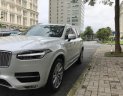 Volvo XC90 T6 Inscription 2017 - Cần bán Volvo XC90 T6 Inscription đời 2017, màu trắng, xe còn rất đẹp