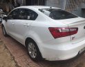 Kia Rio 2016 - Cần bán gấp Kia Rio năm sản xuất 2016, màu trắng, giá tốt