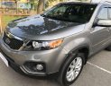 Kia Sorento  2.4AT 2012 - Cần bán lại xe Kia Sorento 2.4AT sản xuất năm 2012, màu xám, 555tr