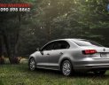 Volkswagen Jetta 2018 - Bán Volkswagen Jetta bạc - nhập khẩu chính hãng, hỗ trợ mua xe trả góp, Hotline 090.898.8862