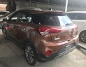 Hyundai i20 Active 2017 - Bán Hyundai i20 Active 2017, màu nâu, nhập khẩu, giá bán 578tr, còn thương lượng cho AE thiện chí đến xem xe