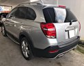 Chevrolet Captiva LTZ 2.4 AT FWD 2015 - Bán Captiva đời 2015 chạy 50.000 km, xe đẹp, còn sổ bảo hành bao test hãng