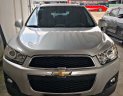 Chevrolet Captiva LTZ 2.4 AT FWD 2015 - Bán Captiva đời 2015 chạy 50.000 km, xe đẹp, còn sổ bảo hành bao test hãng