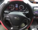 Kia K3 2014 - Bán ô tô cũ Kia K3 sản xuất 2014, màu trắng chính chủ 