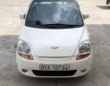 Chevrolet Spark 2010 - Bán Chevrolet Spark đời 2010, màu trắng, xe nhà chỉ chạy đưa rước con đi học mới có 80 ngàn