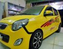 Kia Morning   2010 - Cần bán lại xe Kia Morning đời 2010, màu vàng chính chủ, 240 triệu