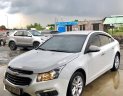 Chevrolet Cruze 1.6MT 2016 - Bán ô tô Chevrolet Cruze 1.6MT năm sản xuất 2016, màu trắng, giá tốt