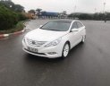 Hyundai Sonata 2011 - Cần bán Hyundai Sonata 2011, màu trắng chính chủ, giá tốt