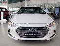 Hyundai Elantra 2018 - Bán ô tô Hyundai Elantra đời 2018, màu trắng, giá 635tr