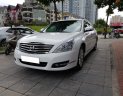 Nissan Teana 2011 - Bán Nissan Teana năm sản xuất 2011, màu trắng giá 490tr