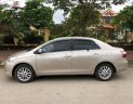 Toyota Vios E 2010 - Bán xe Toyota Vios E đời 2010, màu vàng