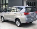 Toyota Innova 2.0E MT 2018 - Bán Toyota Innova 2018 model 2019