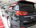 Kia Sedona Platinum G 2018 - Bán Kia Sedona Platinum G sản xuất năm 2018, màu đen, máy xăng