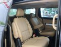 Kia Sedona Platinum G 2018 - Bán Kia Sedona Platinum G sản xuất năm 2018, màu đen, máy xăng