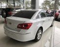 Chevrolet Cruze 1.6MT 2016 - Cần bán Chevrolet Cruze 1.6MT đời 2016, màu trắng có bảo hành chính hãng