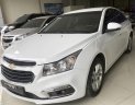 Chevrolet Cruze 1.6MT 2016 - Cần bán Chevrolet Cruze 1.6MT đời 2016, màu trắng có bảo hành chính hãng