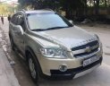 Chevrolet Captiva LT 2009 - Bán ô tô Chevrolet Captiva LT 2009, xe gia đình công chức sử dung cẩn thận, còn rất mới