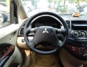 Mitsubishi Grandis 2.4 Mivec 2009 - Cần bán xe Mitsubishi Grandis 2.4 Mivec đời 2009