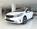 Kia Cerato S MT 2018 - Bán xe Kia Cerato 1.6 SMT giá 499 triệu, hỗ trợ trả góp 80% giá trị xe, liên hê 0979.508.434 gặp Vinh