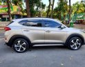 Hyundai Tucson   1.6 Turbo  2017 - Bán Hyundai Tucson 1.6 Turbo sản xuất năm 2017, màu vàng, 910tr