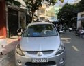 Mitsubishi Grandis 2005 - Cần bán gấp Mitsubishi Grandis đời 2005, màu bạc số tự động