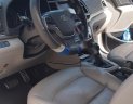 Hyundai Elantra 2.0 AT 2016 - Bán Hyundai Elantra 2.0 AT đời 2016, màu trắng xe gia đình