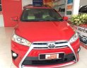 Toyota Yaris 2017 - Cần bán Toyota Yaris năm sản xuất 2017, màu đỏ, giá chỉ 670 triệu