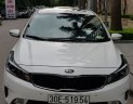 Kia Cerato 1.6AT 2017 - Bán xe Kia Cerato 1.6 2018, màu trắng, 605 triệu