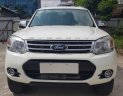 Ford Everest 2014 - Cần tiền bán Ford Everest 2014, số sàn, máy dầu, màu trắng