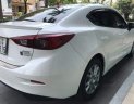 Mazda 3 2017 - Bán ô tô Mazda 3 năm 2017, màu trắng, nhập khẩu