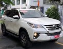 Toyota Fortuner 2017 - Cần bán lại xe Toyota Fortuner sản xuất năm 2017, màu trắng