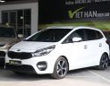 Kia Rondo 2.0MT 2017 - Bán xe Kia Rondo 2.0MT đời 2017, màu trắng, giá tốt