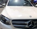 Mercedes-Benz GLC-Class AT 2017 - Cần bán lại xe Mercedes AT sản xuất năm 2017, màu trắng, nhập khẩu