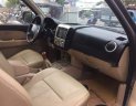 Ford Everest    2011 - Cần bán Ford Everest năm sản xuất 2011, màu xám giá cạnh tranh