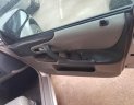 Mazda 323 2004 - Bán ô tô Mazda 323 2004, màu bạc như mới