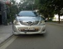 Toyota Innova 2.0 2010 - Cần bán xe cũ Toyota Innova 2.0 năm sản xuất 2010, màu bạc