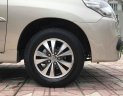 Toyota Innova 2.0 E 2015 - Bán xe Toyota Innova 2.0 E sản xuất năm 2015, màu vàng cát, 598tr