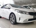 Kia Cerato   1.6 AT 2018 - Bán ô tô Kia Cerato sản xuất 2018, màu trắng, nhập khẩu, giá tốt